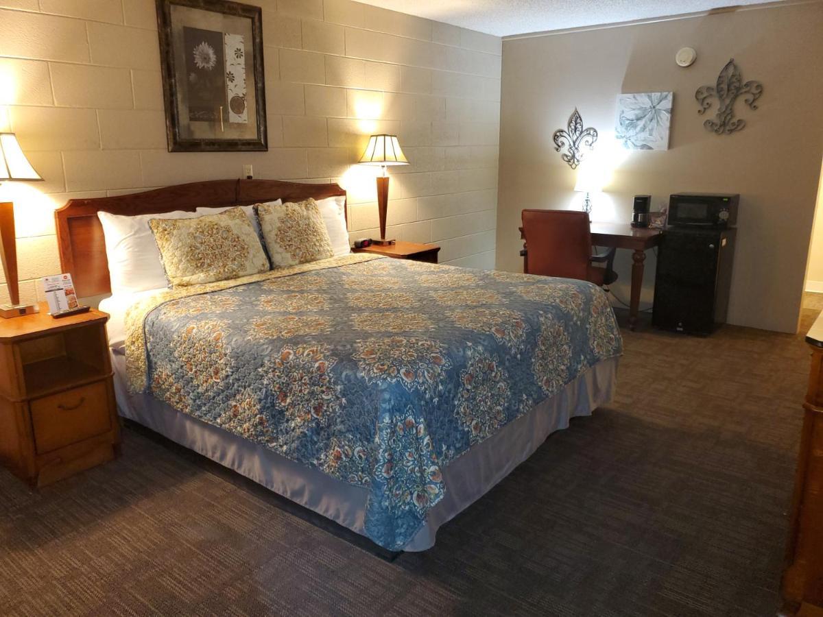 Kansas Country Inn Oakley Esterno foto