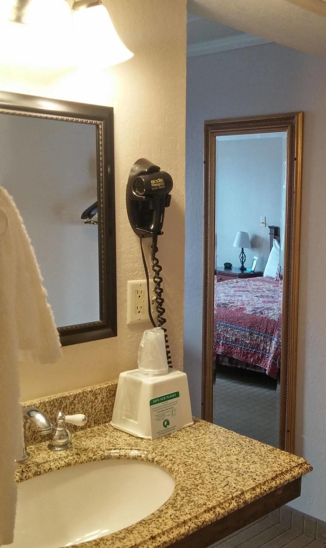 Kansas Country Inn Oakley Esterno foto